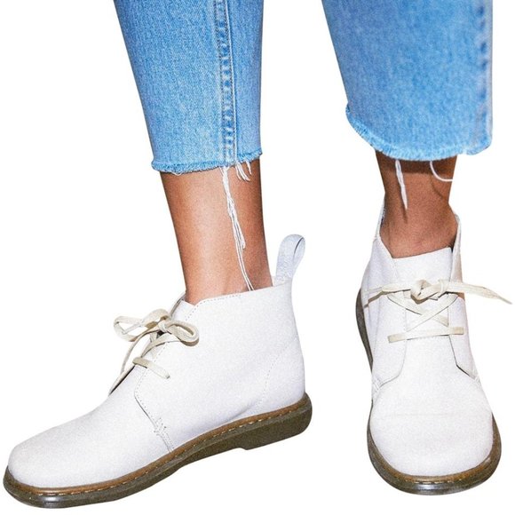 Dr. Martens Shoes - Doc Martens CYNTHIA Chukka Boots